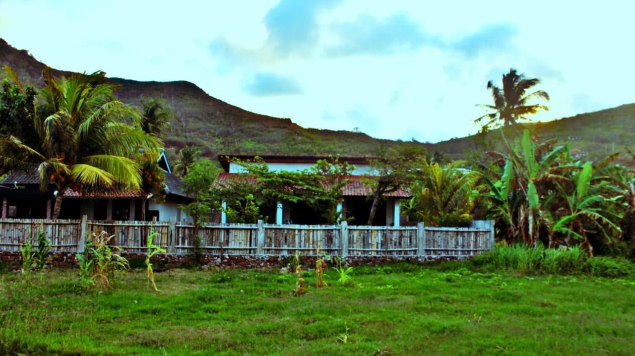 Barrel Homestay Areguling Kuta  Szoba fotó